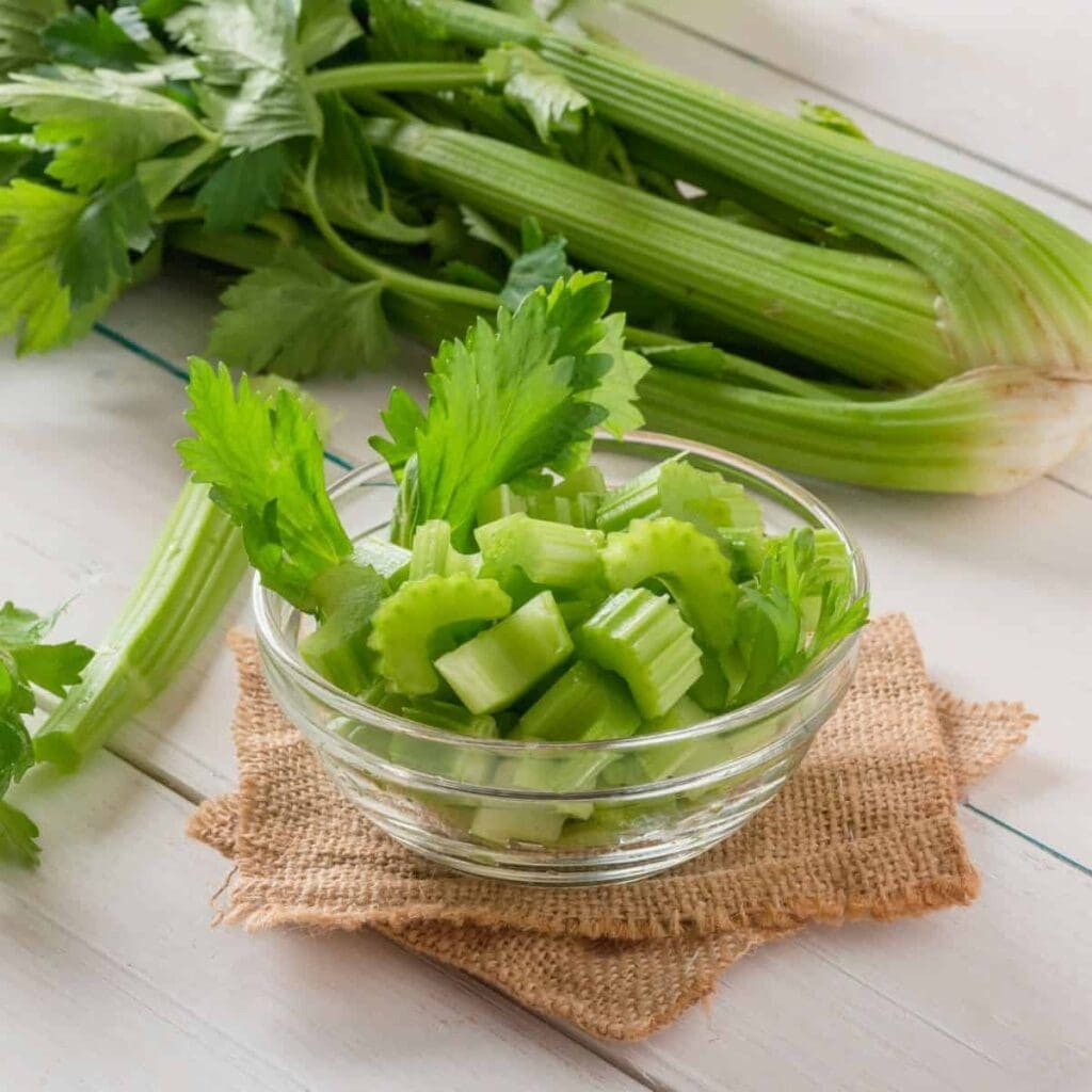 7 Celery Substitutes You Probably Have On Hand