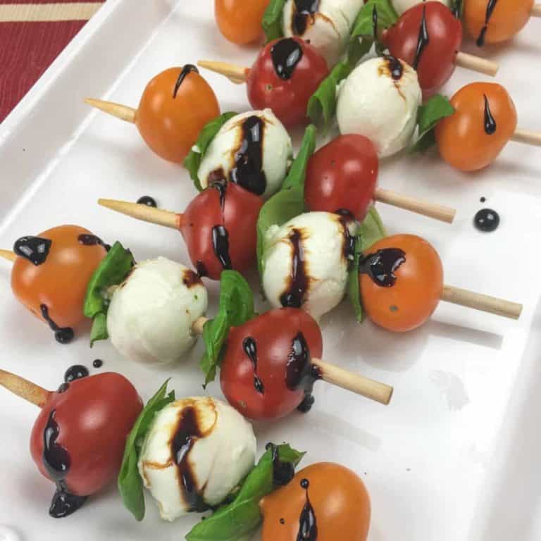 Caprese salad skewers recipe (with balsamic glaze)