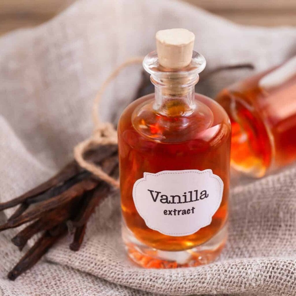 Here Are The Best Vanilla Bean Substitutes