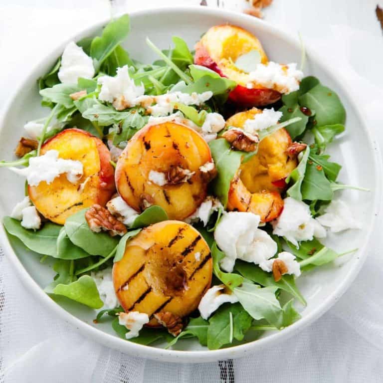 How to Make Grilled Peach Salad with Champagne Vinaigrette