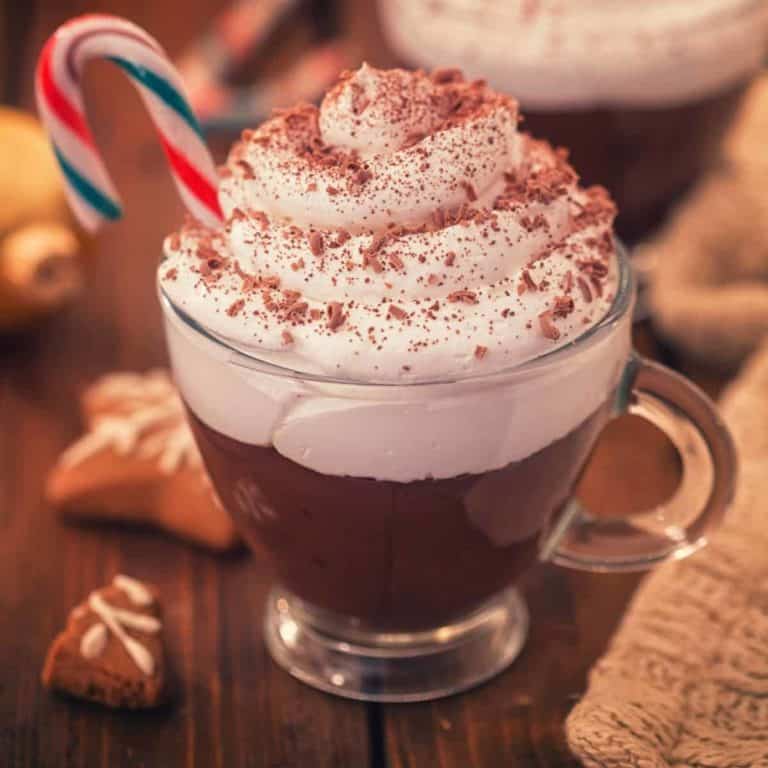 Starbucks Peppermint Mocha Latte (Copycat)