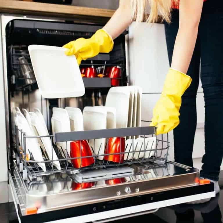 How to Clean a Dishwasher in a Few Simple Steps