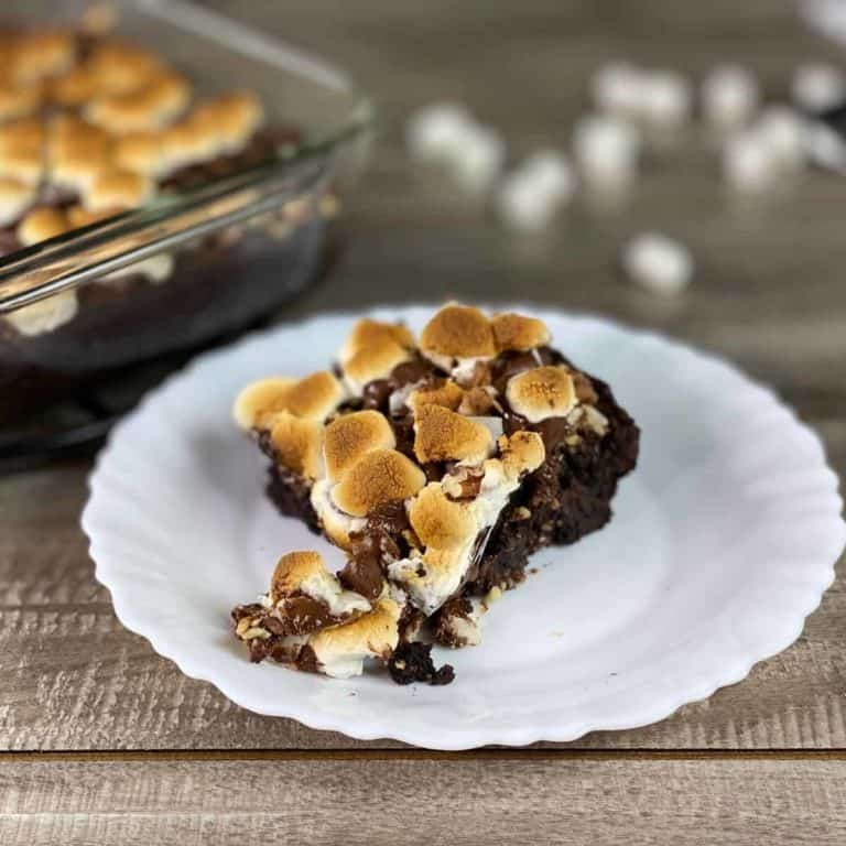 Indulge: No-Fuss Rocky Road Brownies Made Fabulous!