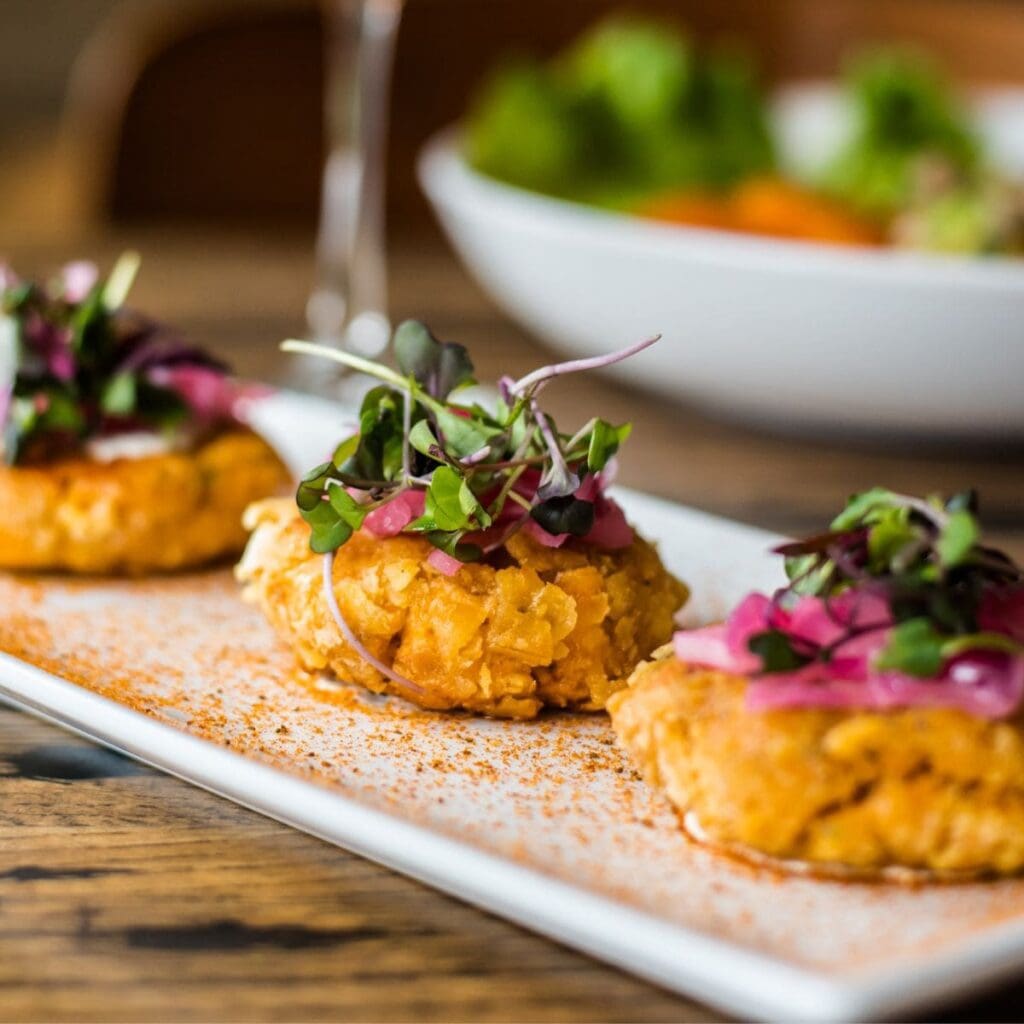 How to Cook Frozen Crab Cakes in 3 Different Ways