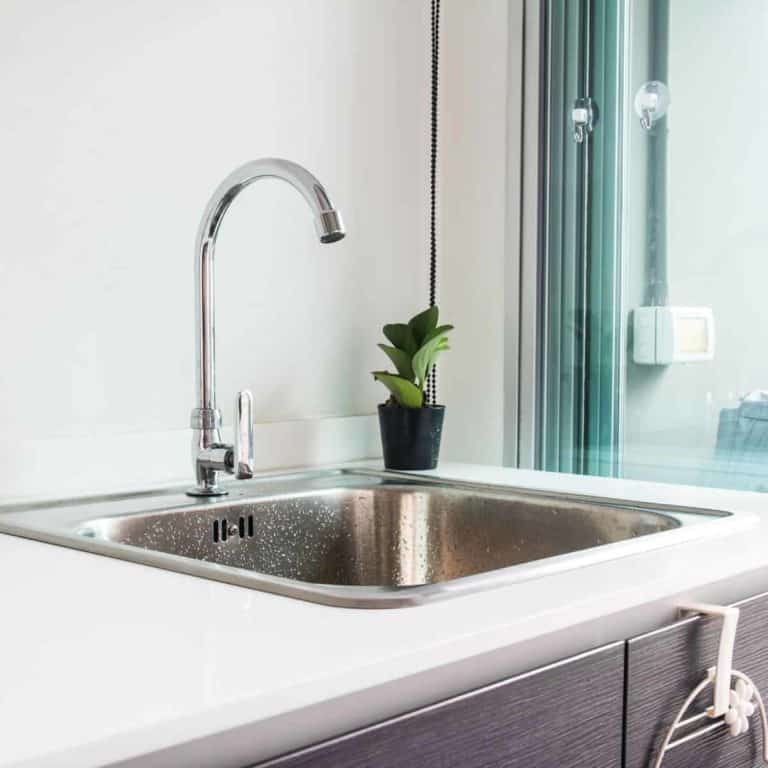 How to Sanitize Your Sink (Step-by-Step)