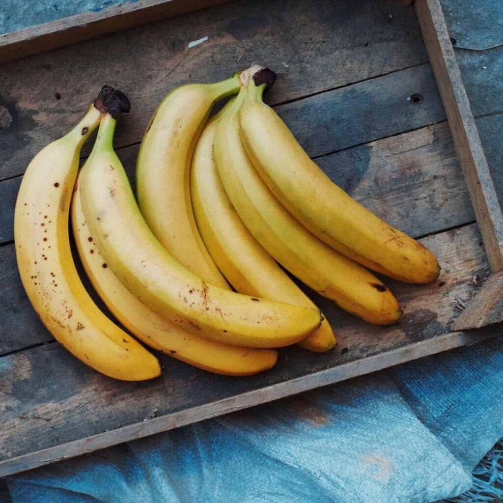 How to Store Bananas in 3 Different Ways