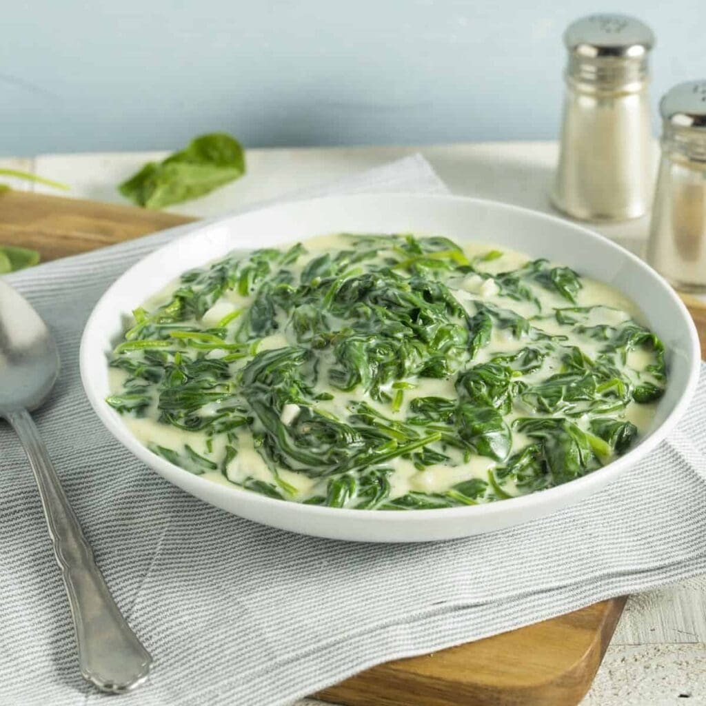 Easy Cheesy Creamed Spinach Recipe