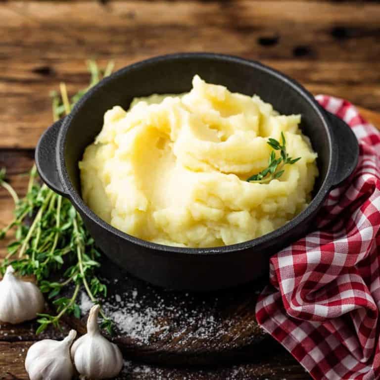 How to Reheat Mashed Potatoes & Keep Them Delicious