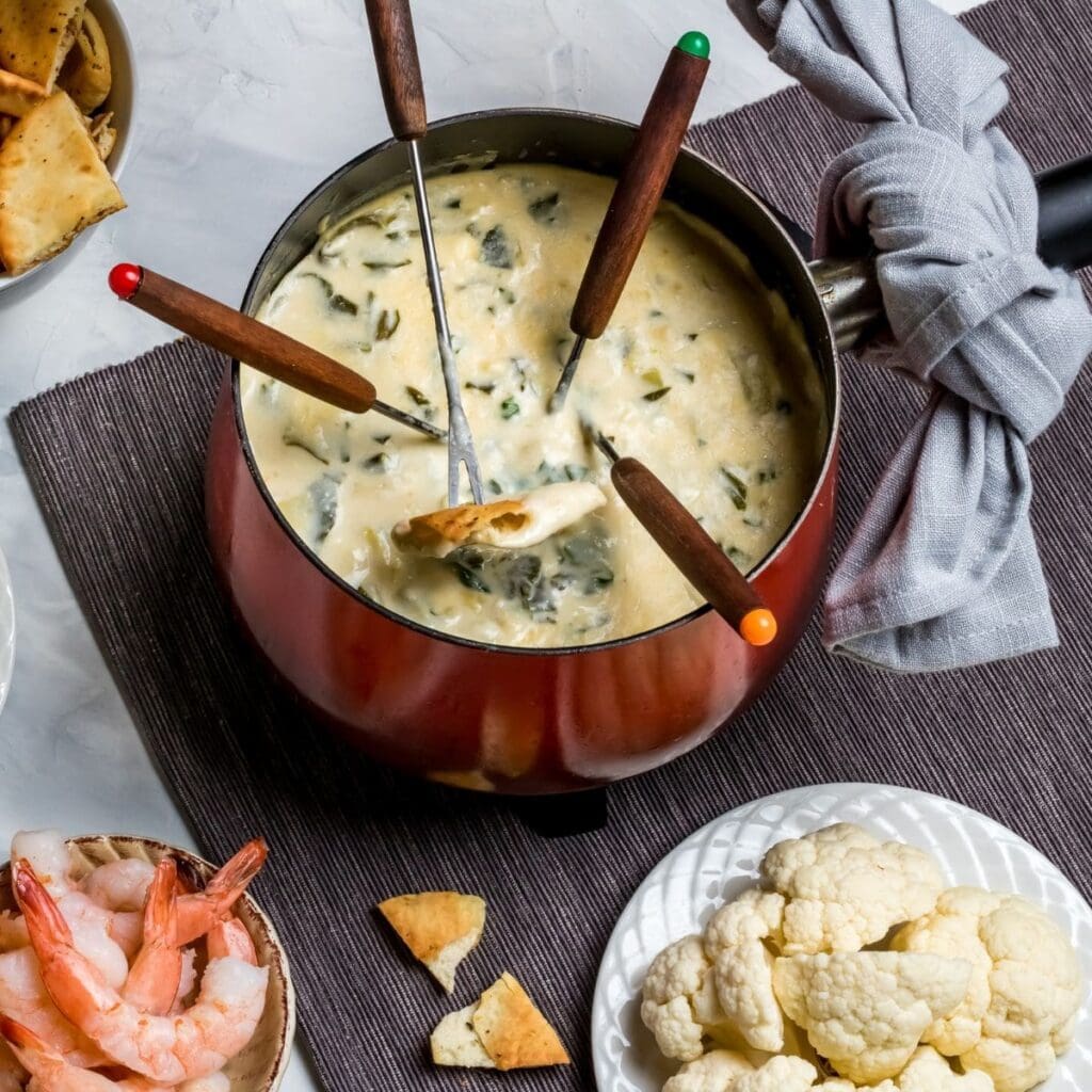 What To Dip In Cheese Fondue (31 Unique Ideas To Try)