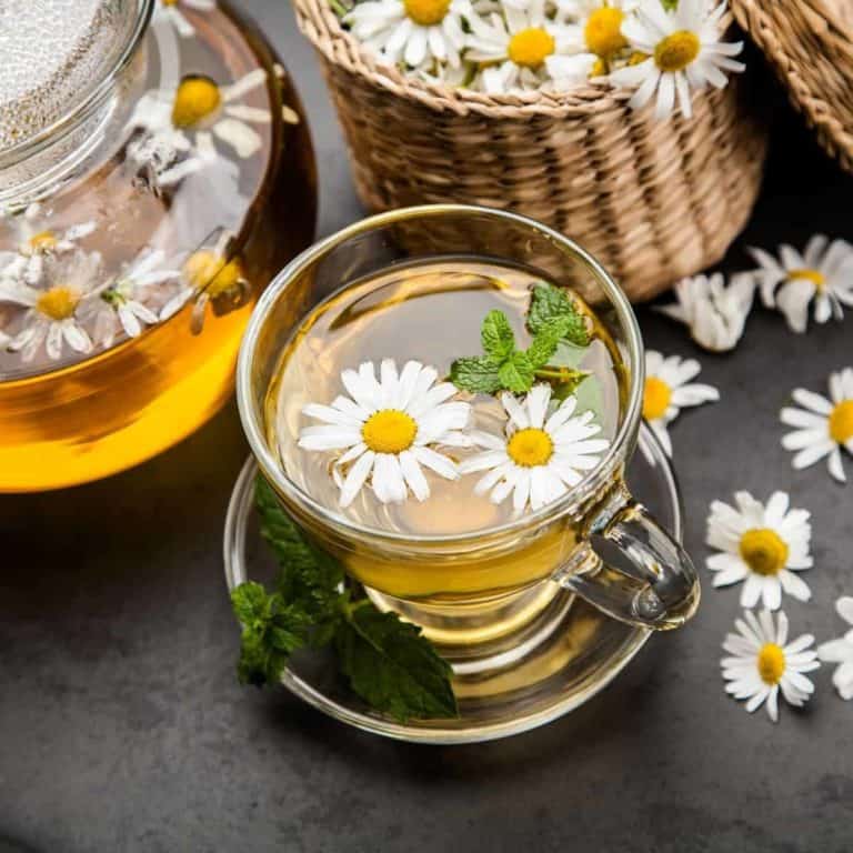 What Does Chamomile Tea Taste Like?