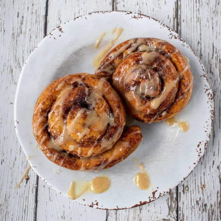 How To Reheat Cinnamon Rolls
