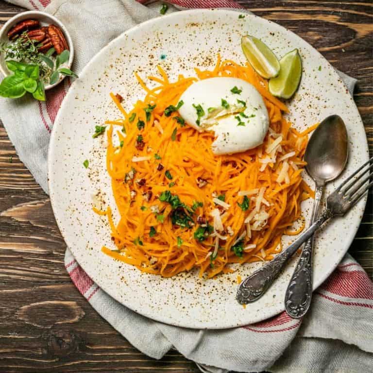 What does butternut squash taste like?
