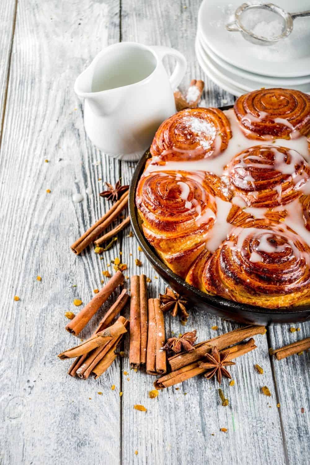How-to-reheat-cinnamon-rolls-CO623-Pin-6