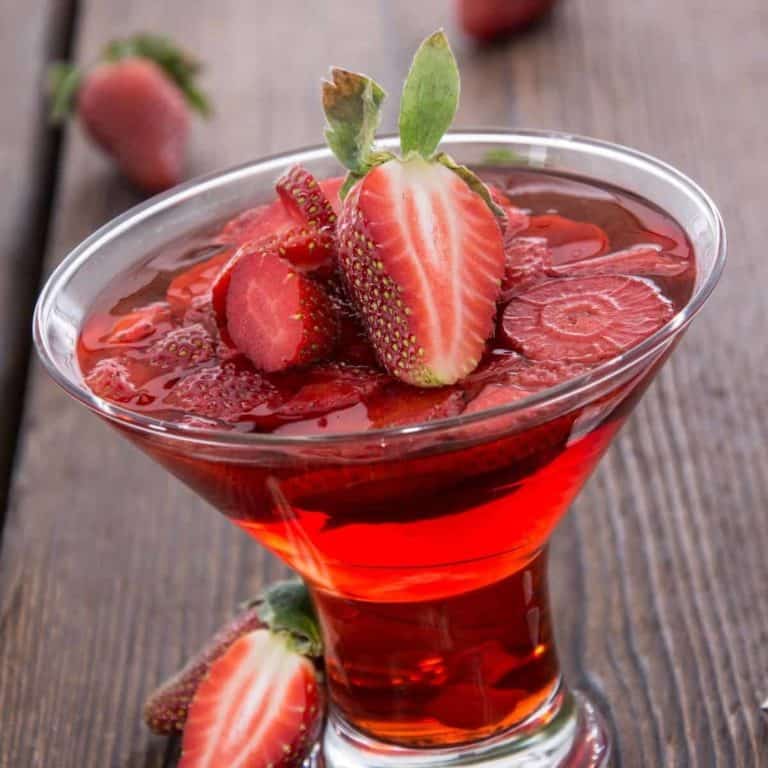 30 BEST Jello Shots: Unique Shots Perfect For Any Occasion! 😉