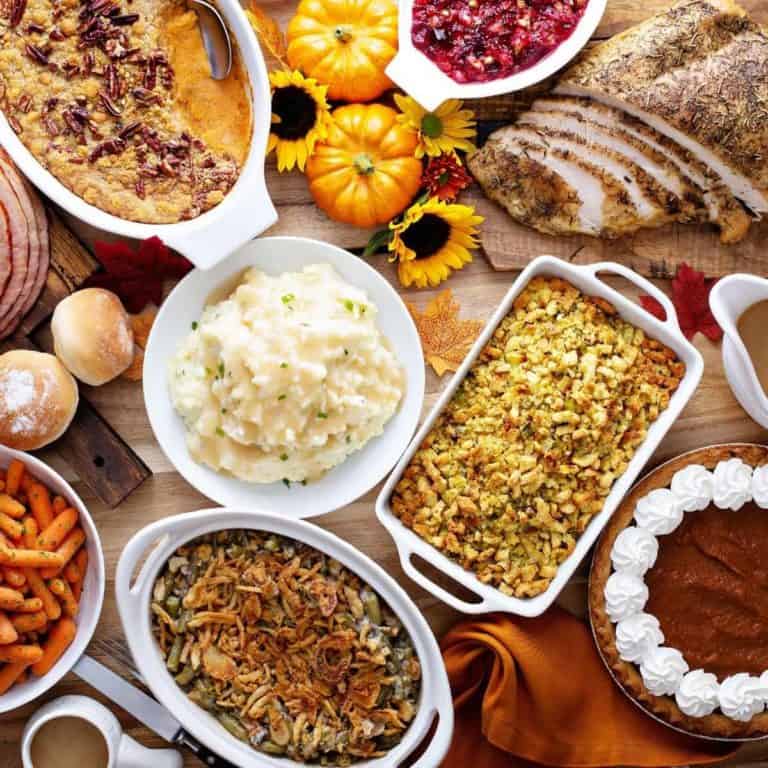 Ultimate vegan Thanksgiving recipes that are delish to the core!