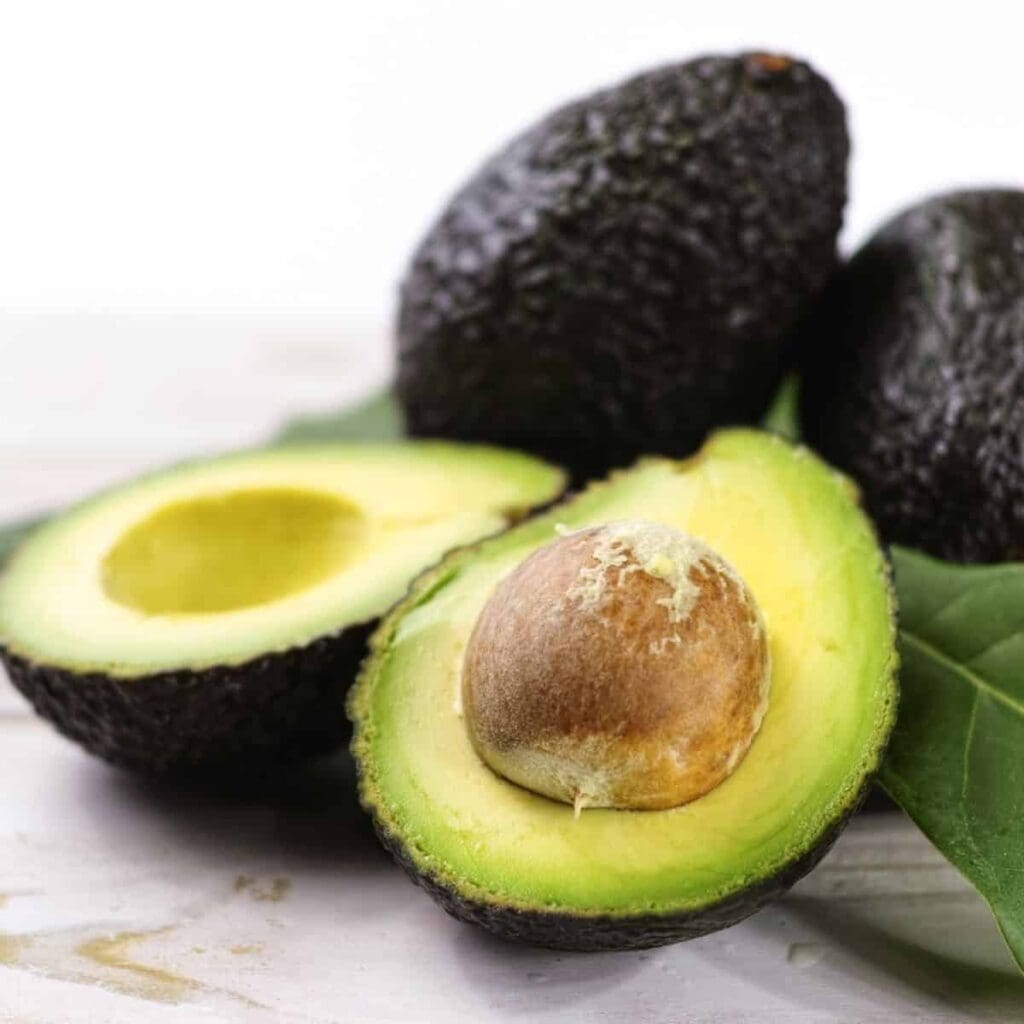What does avocado taste like?