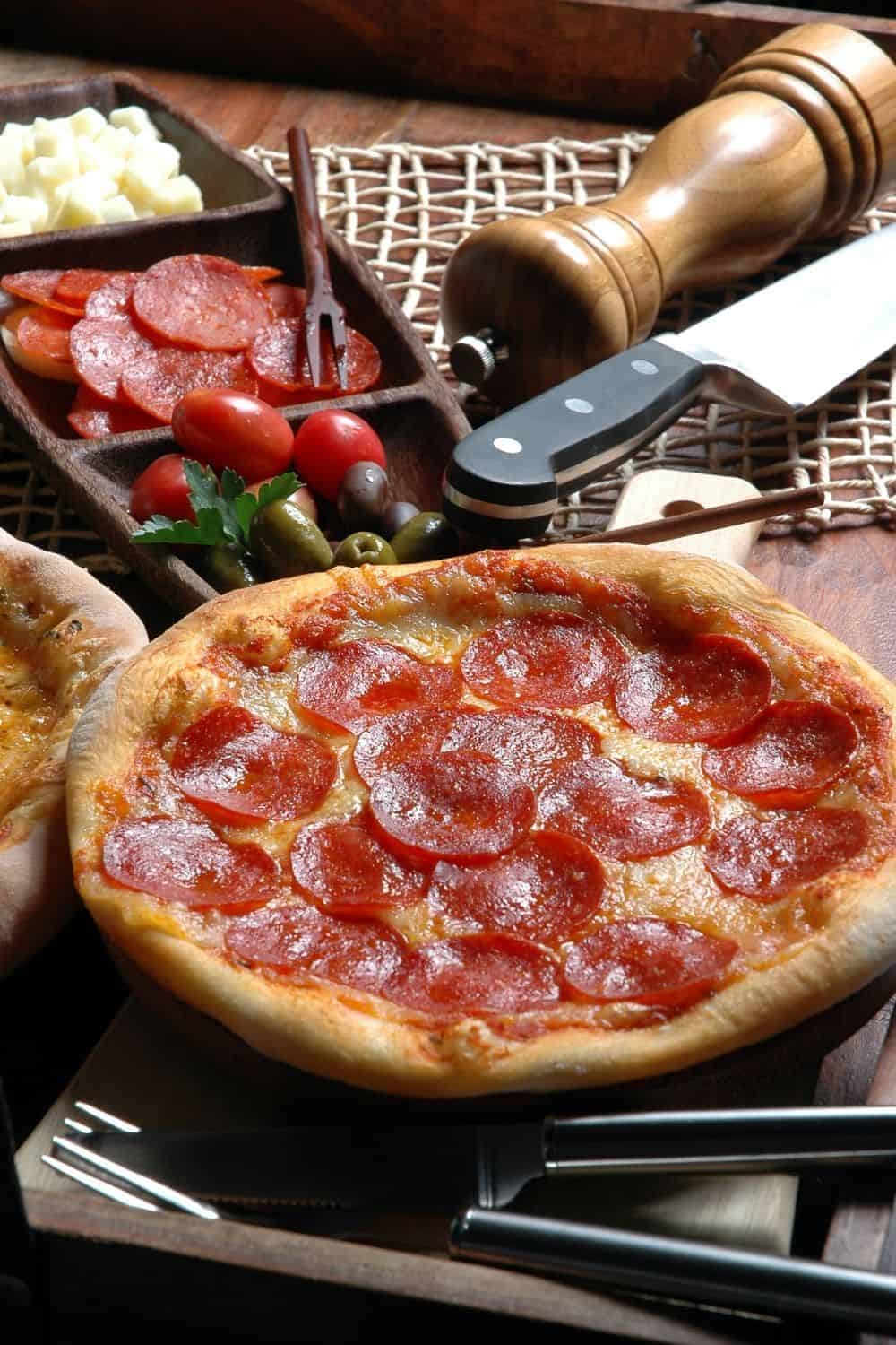 what-is-old-world-pepperoni-CO937-Pin-7