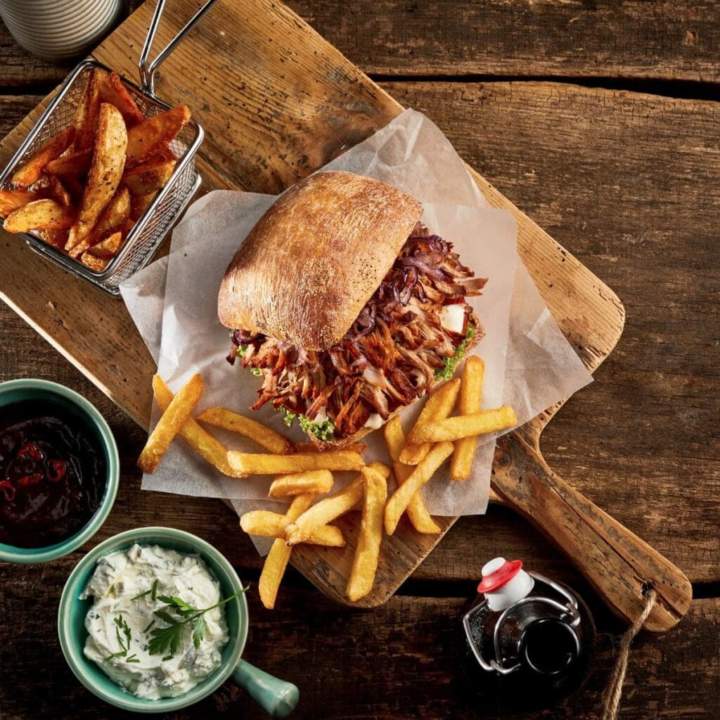 What To Serve With Pulled Pork (43 Best Sides For Pulled Pork)