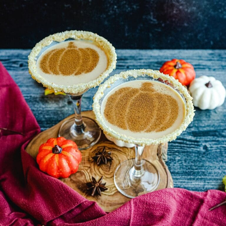30 Halloween Cocktails to Lift Your “Spirits”!