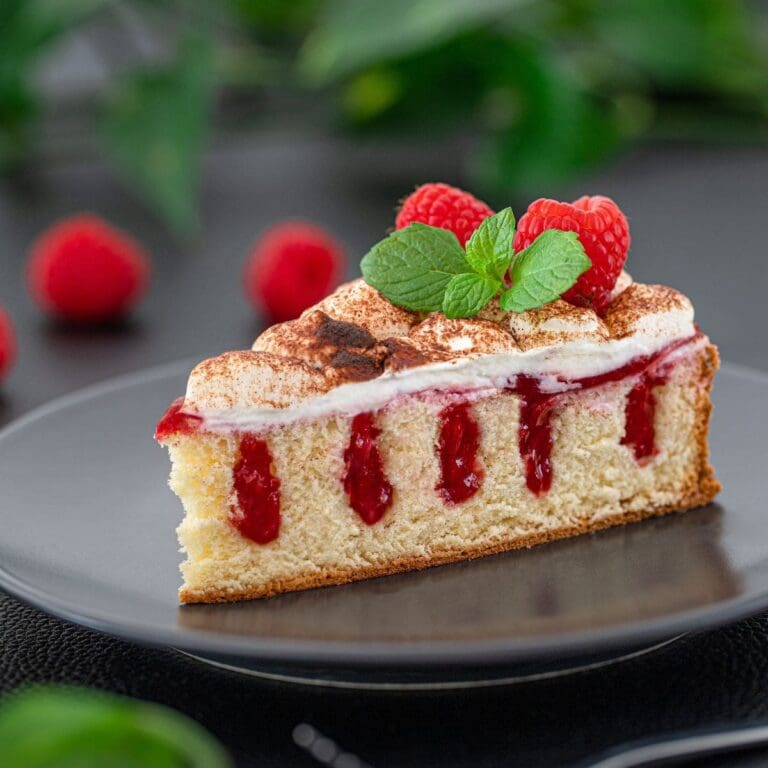 🍰 37 EASY Poke Cake Recipes That Are Absolutely Yummy! 🍰