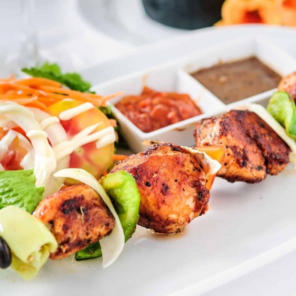 27 Delish Ideas Of What To Serve With BBQ Chicken