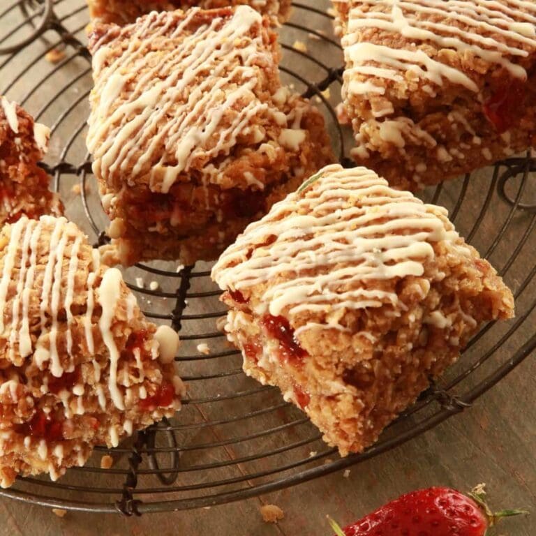 11 Baked Oats Recipes That Transcend The Typical Bowl Of Oatmeal