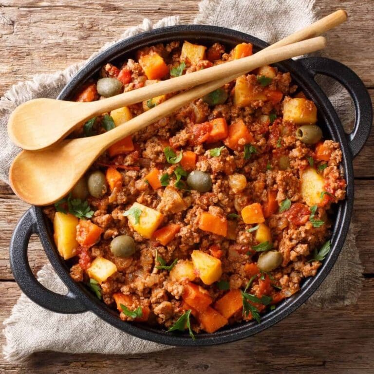 27 Ground Beef Crockpot Recipes To Breathe Life Into Weeknight Meals Again!
