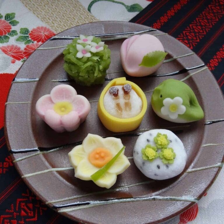 11 Just-Right Japanese Snacks