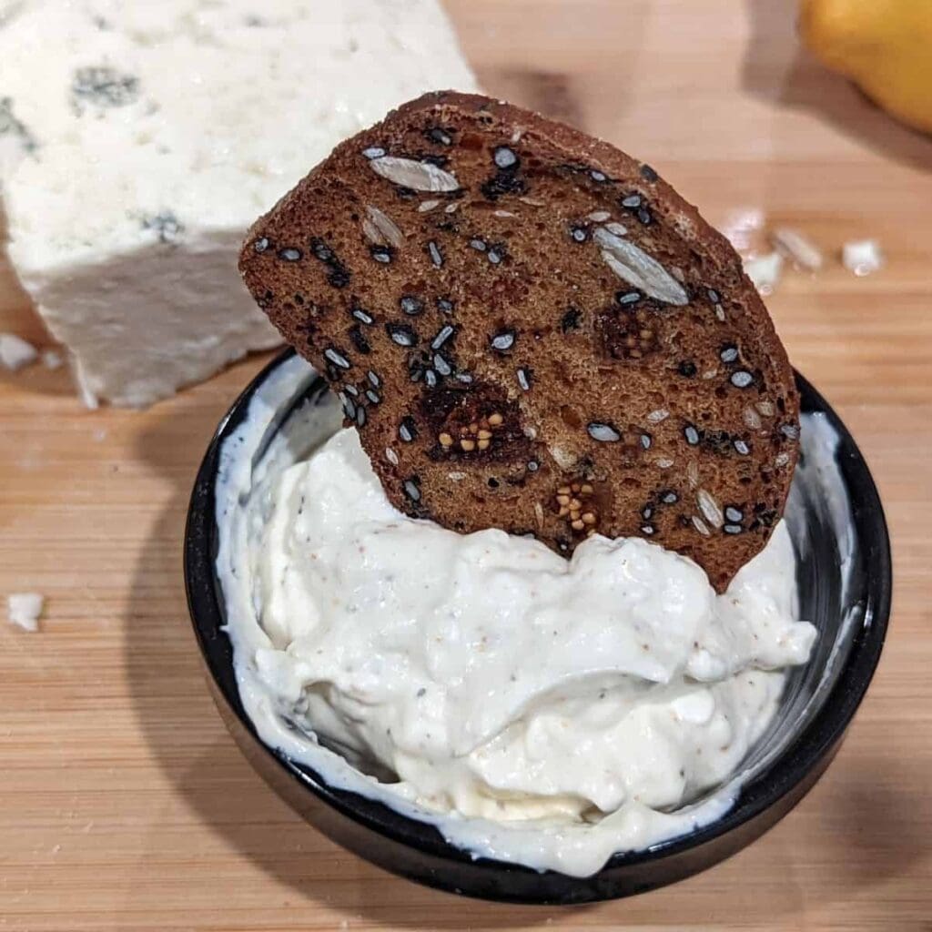 Thick And Clingy Blue Cheese Dip Recipe