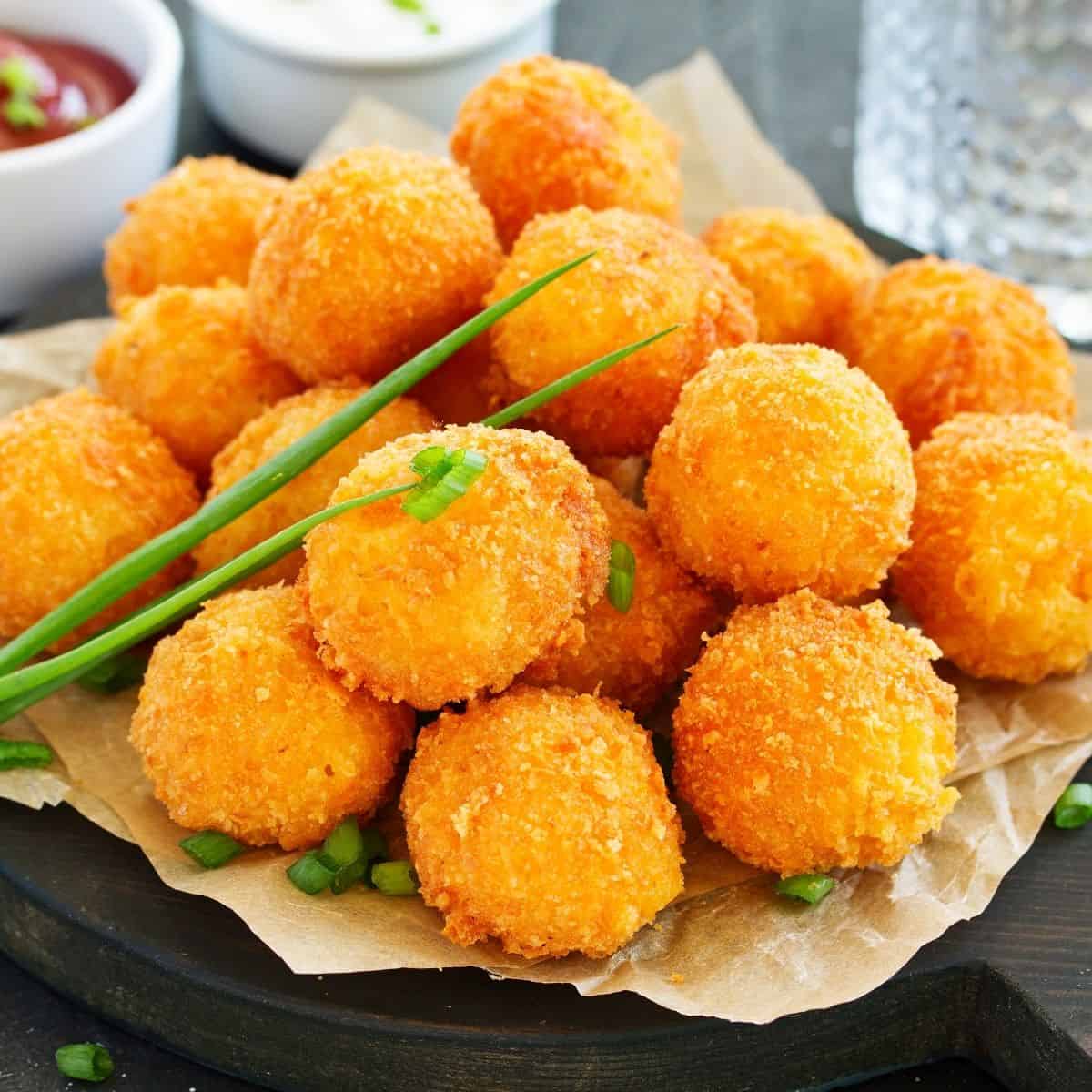 13 Charming Cheese Ball Recipes Both Sweet & Savory!