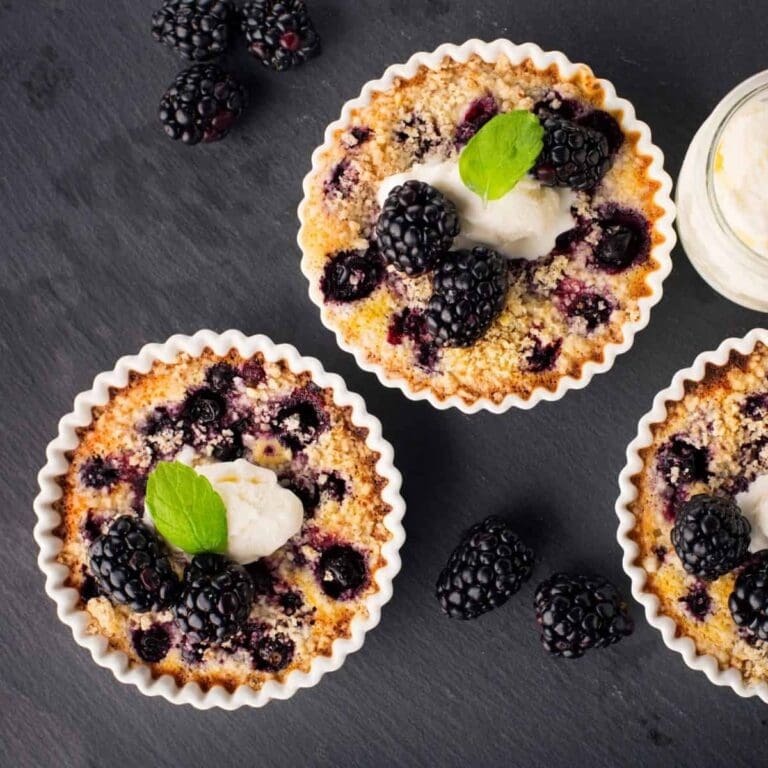 12 Adorable Mini Tart Recipes When You Just Don’t Want To Share!