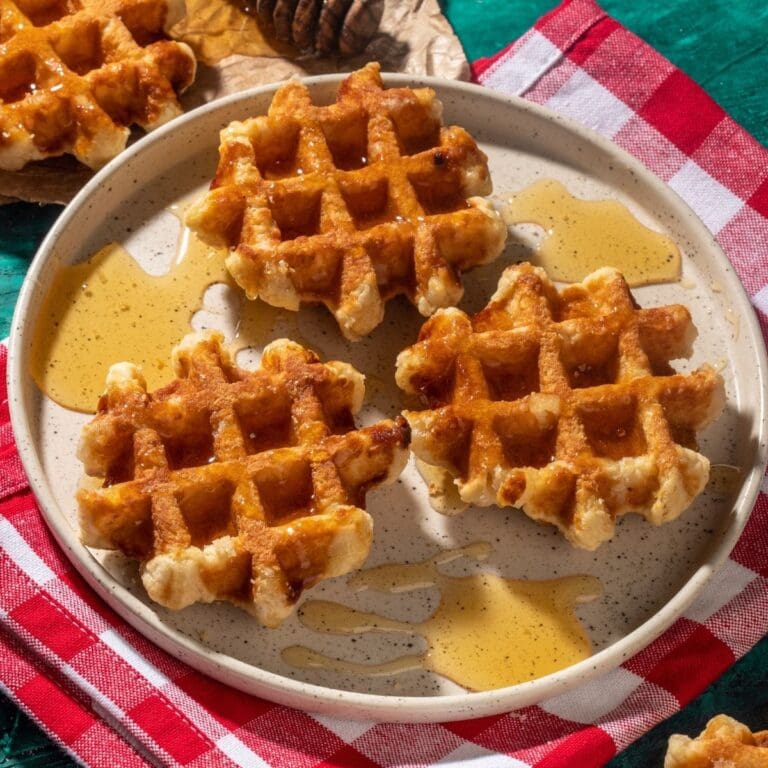 28 Best Mini Waffle Maker Recipes 🧇