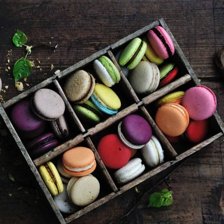 What Are Macarons? Get To Know This Favorite French Treat!