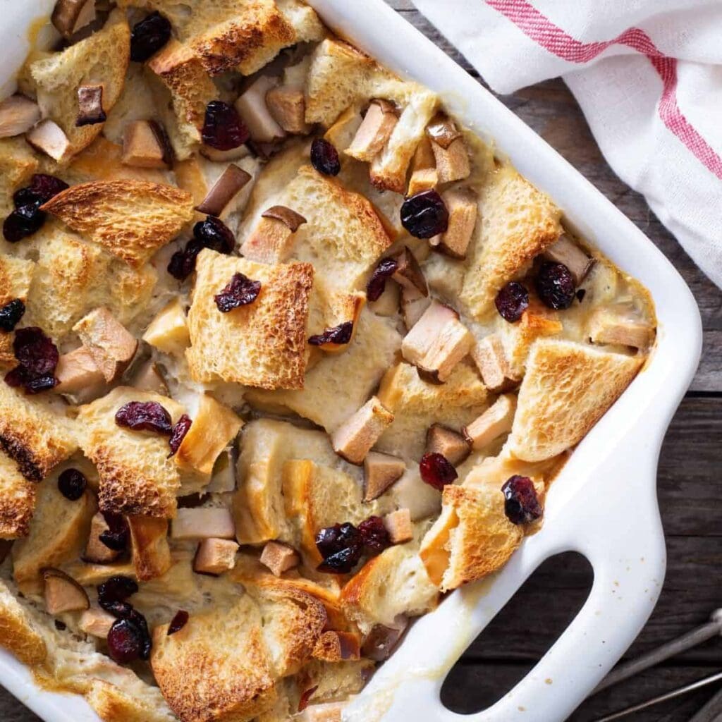 27 Breakfast Potluck Ideas: From Apple French Toast Bake To Prosciutto Pinwheels