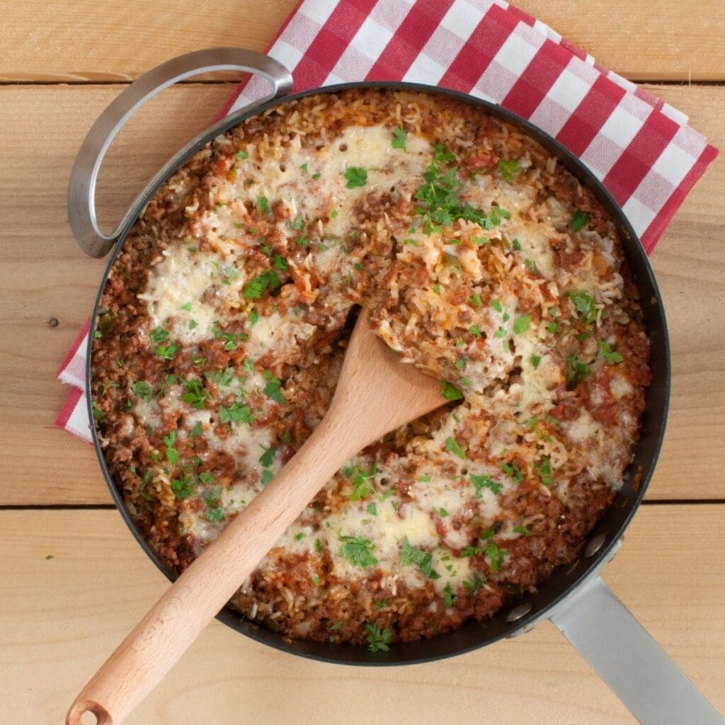 27 Easy, Economical Ground Beef & Rice Recipes