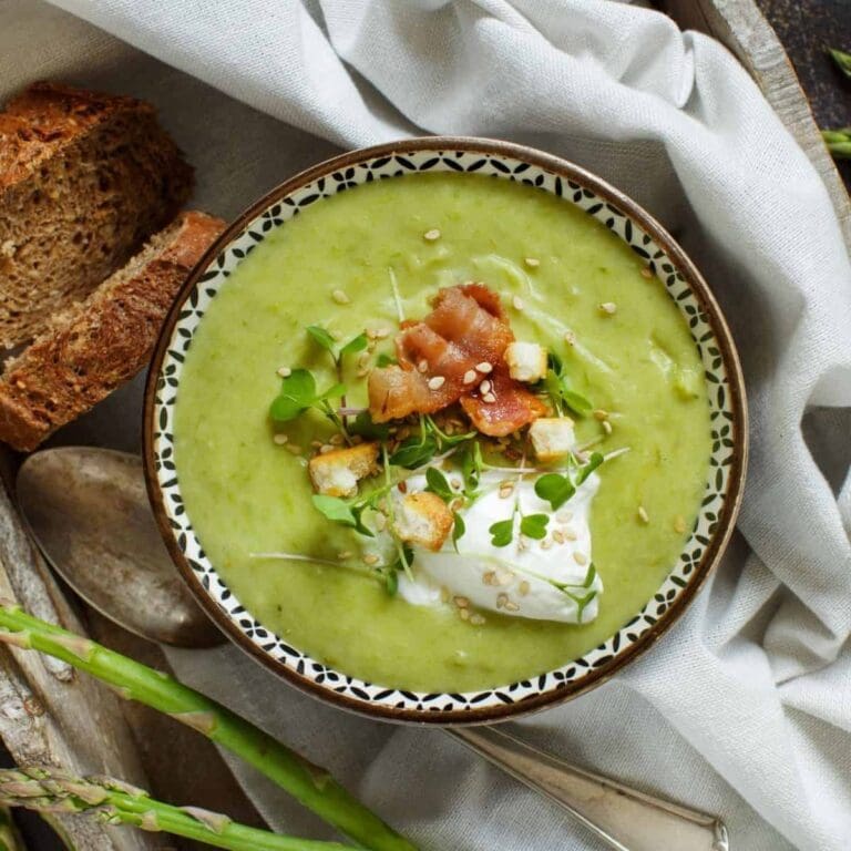 14 Vitamix Soup Recipes: Soups Blended Smoothly To Perfection 🍵