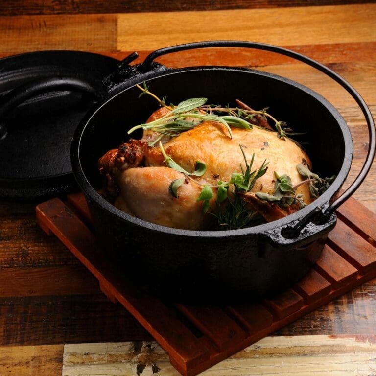 30 Dutch Oven Chicken Recipes Done Right, Right Now! 🍗