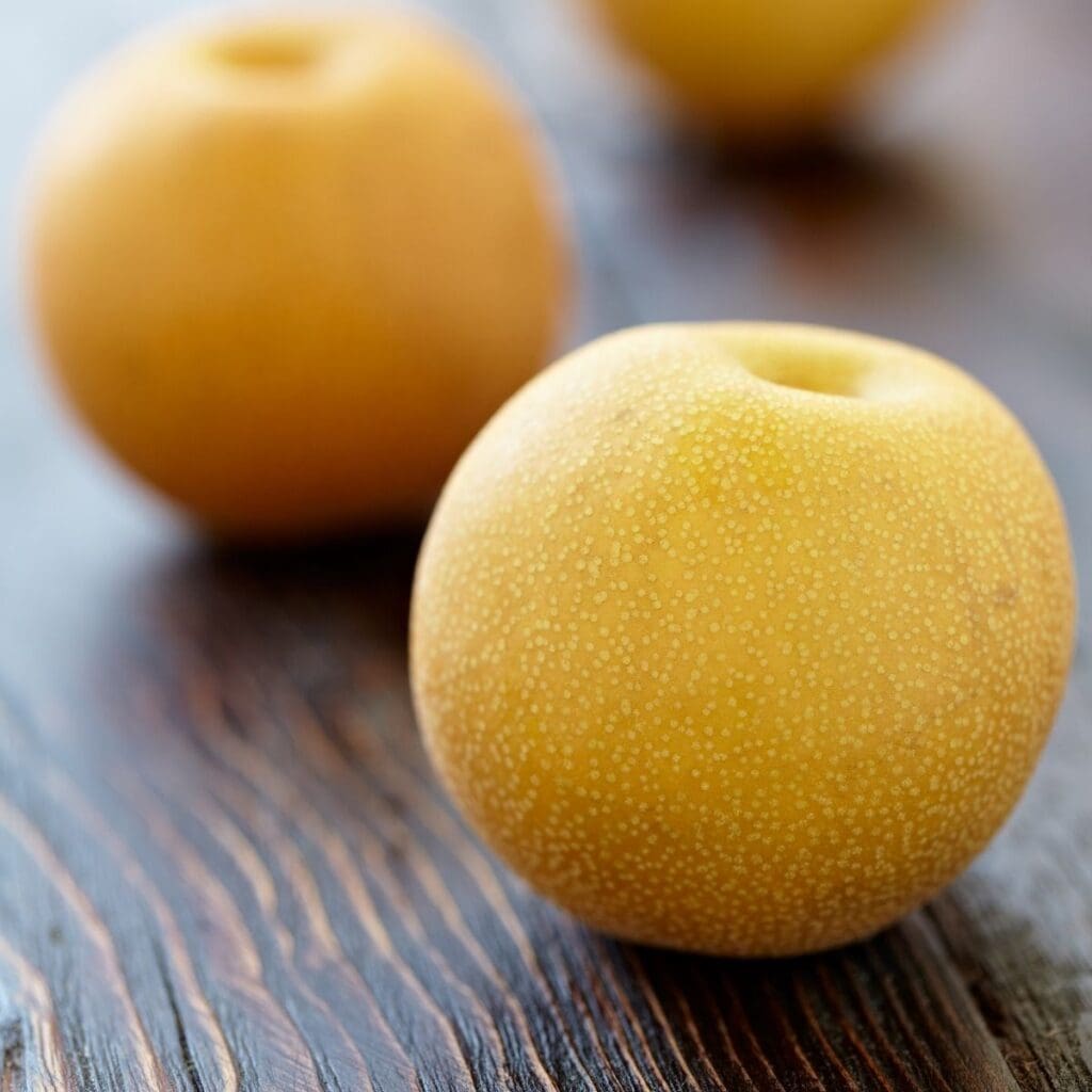45 Best Fruits That Start With A (Fruits From Around The World 🌎)
