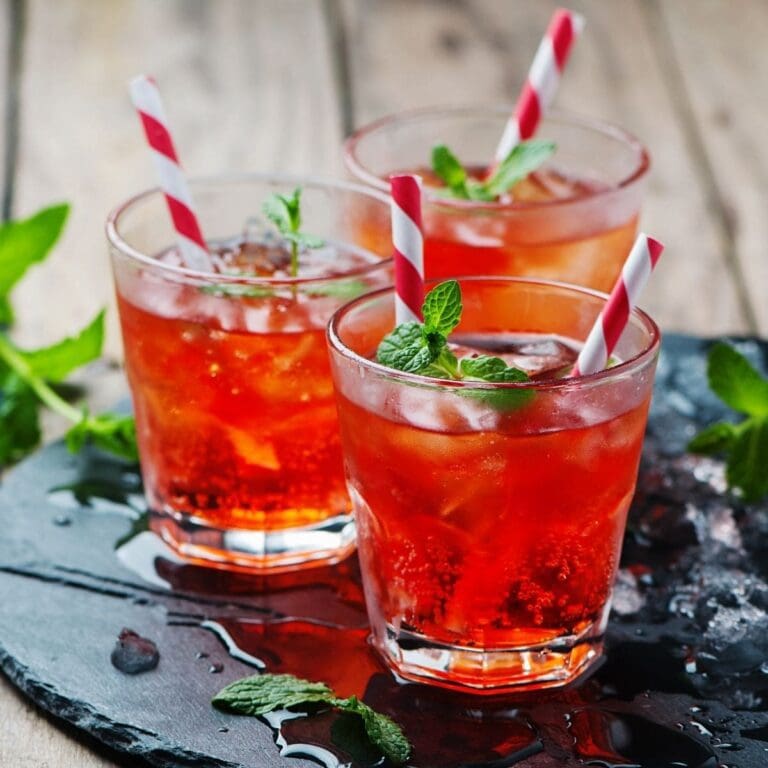 19 BEST!! Grenadine Cocktails