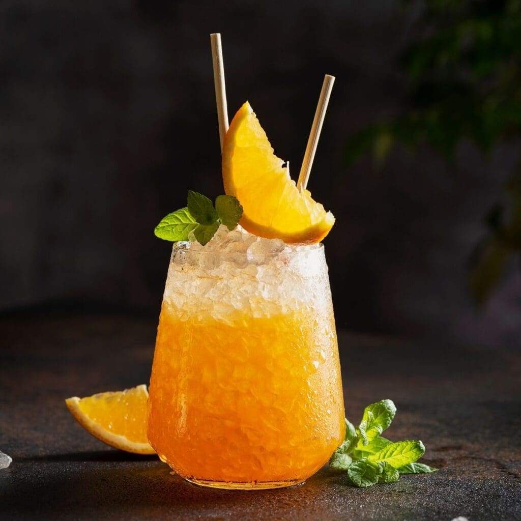 27 BEST Vodka Cocktails That You Don’t Want To Miss! 🍸