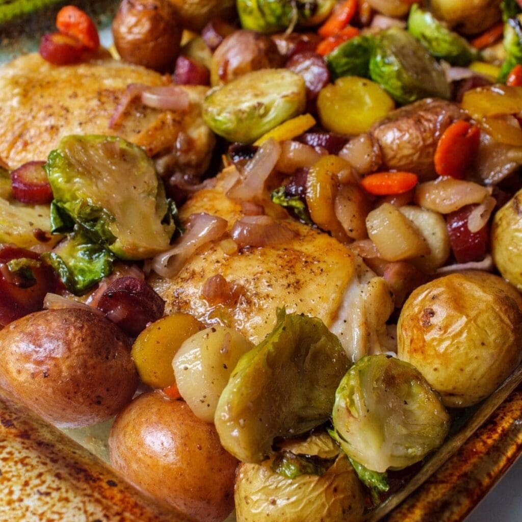 17 Best Chicken Thigh Casserole Recipes Everyone Will Love! 🐔