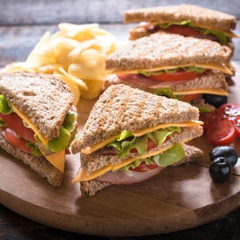 How To Reheat A Sandwich: The Best 3 Easy Ways To Reheat 🥪