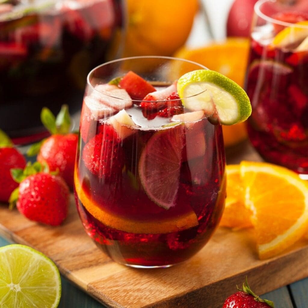 21 BEST Limoncello Cocktails For Your Maximum Enjoyment