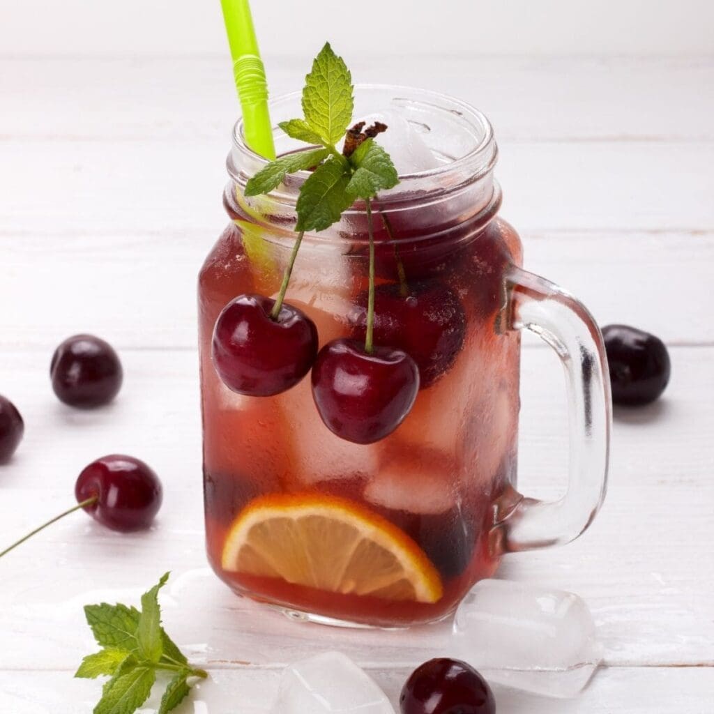 13 Best Puerto Rican Drinks To Satisfy Those Thirsty Tastebuds🍹