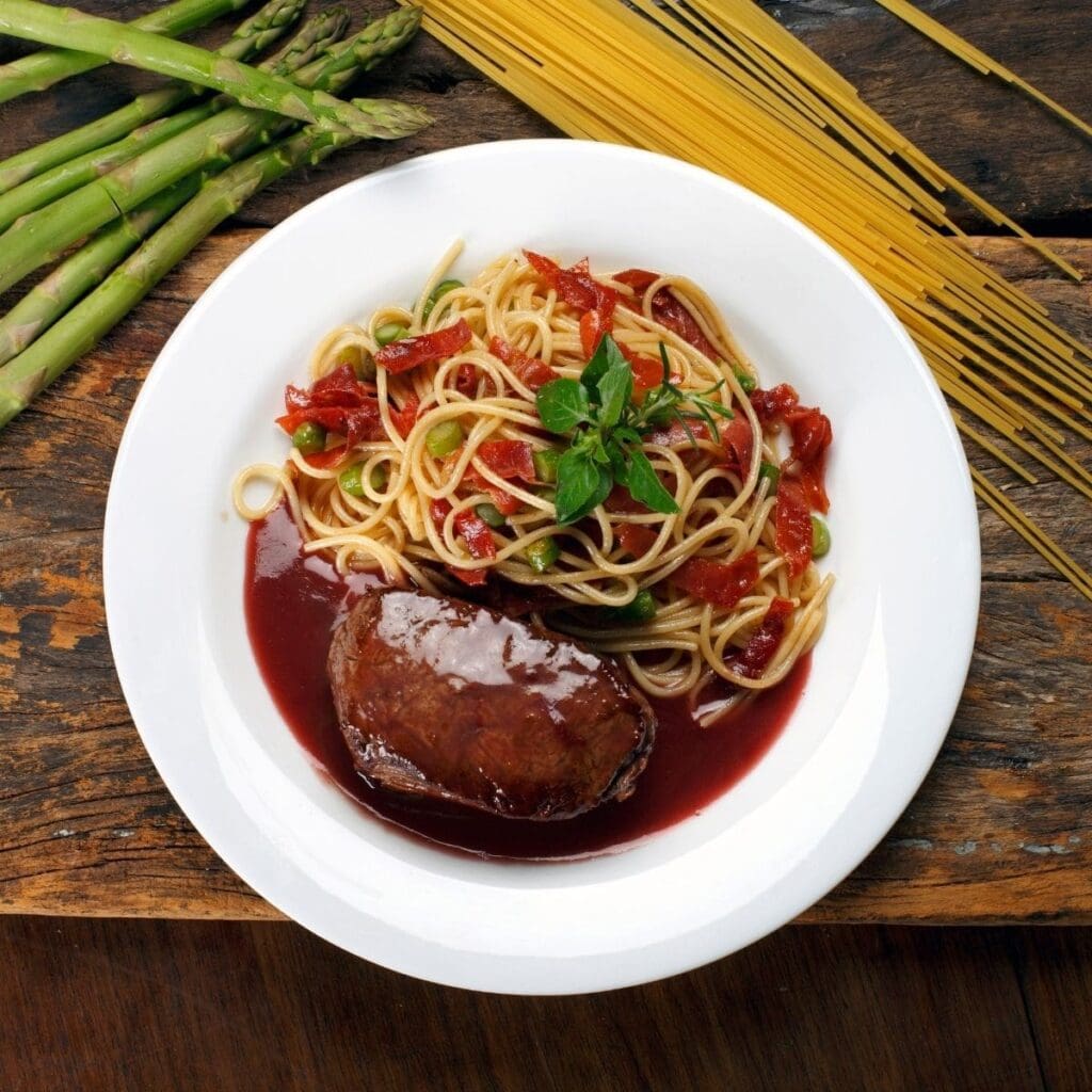 15 Best Steak Pasta Recipes: Steak & Pasta Together? YES!🥩🍝