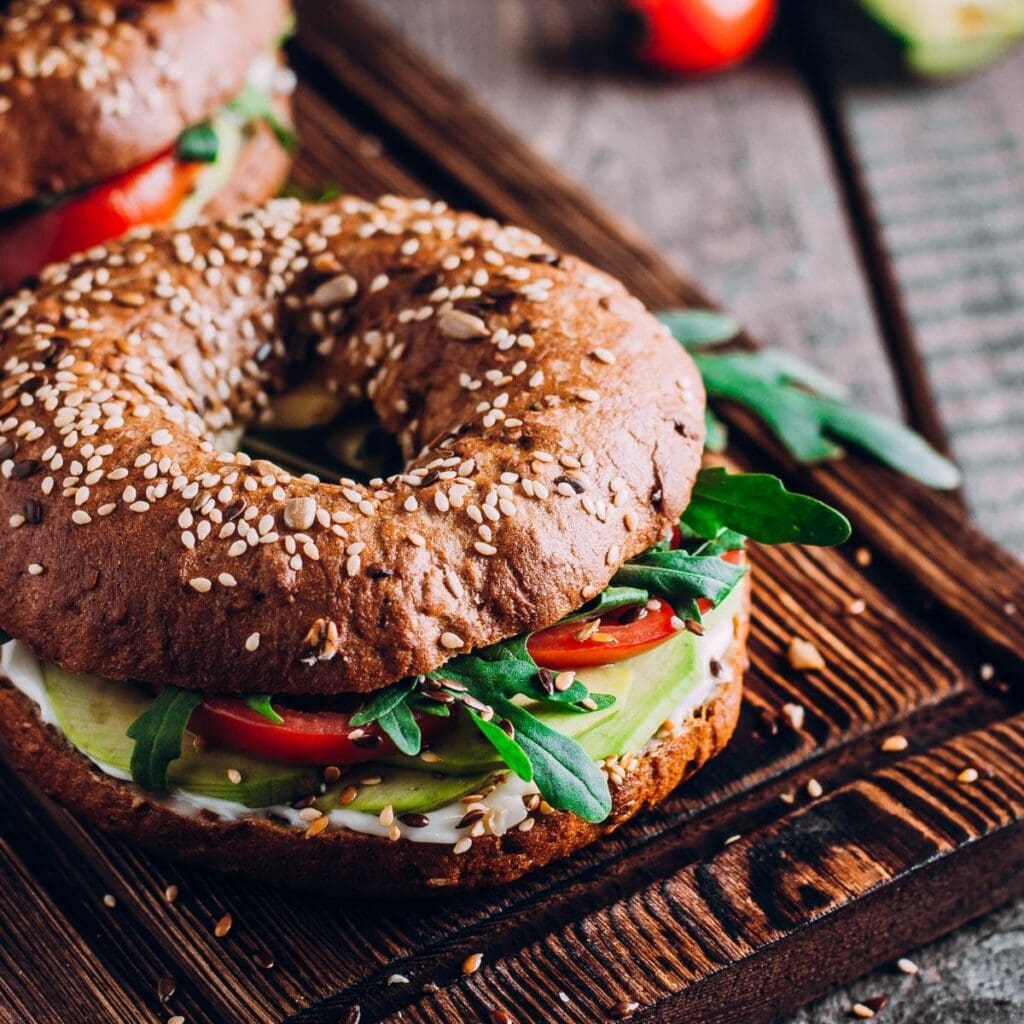 🥯 30 BEST Bagel Sandwich Recipes: Level Up Your Sandwiches! 🥯