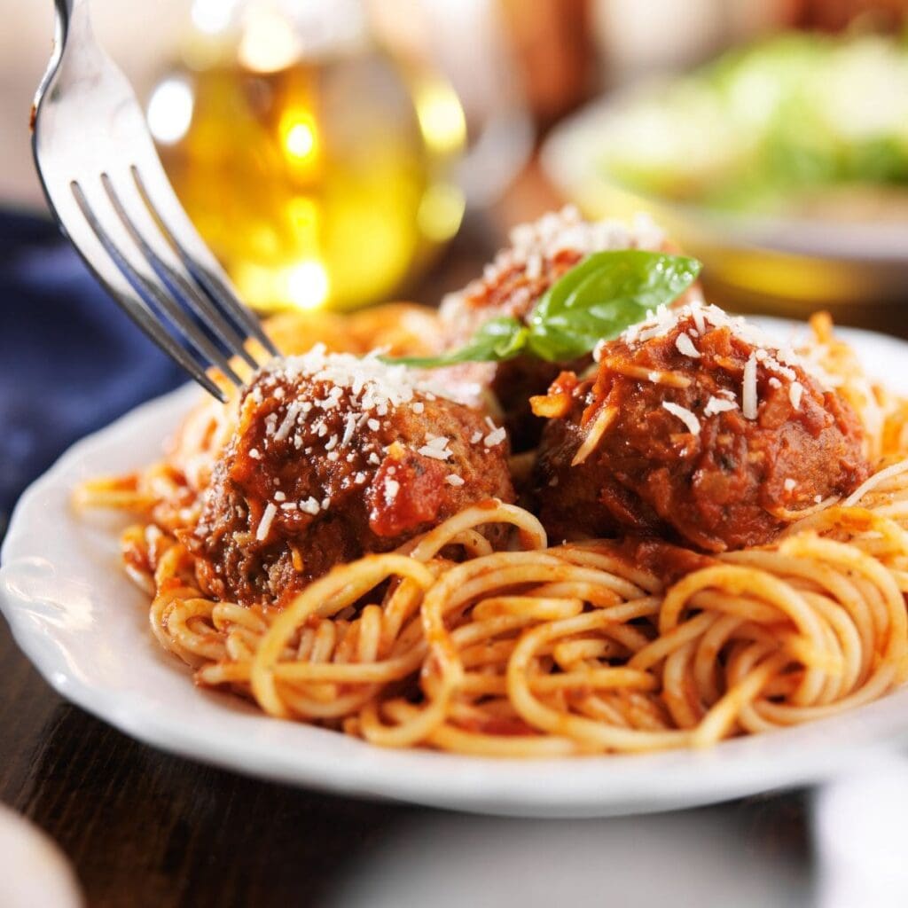 🍝 13 BEST Leftover Meatball Recipes Worth Giving A Try Tonight! 🍝