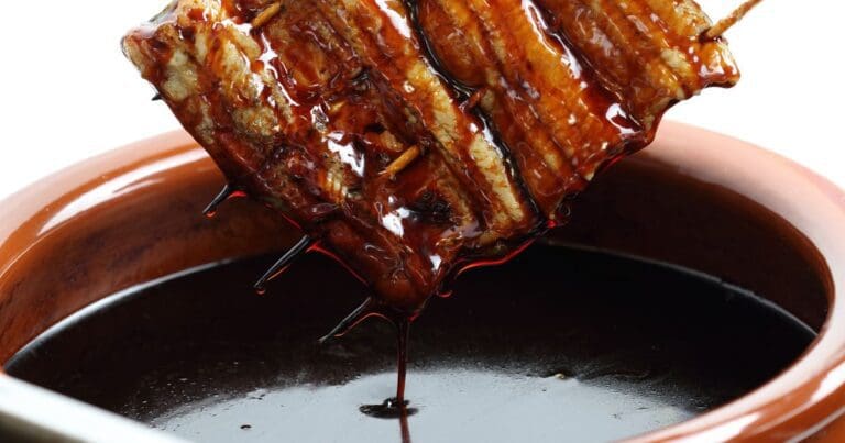 🤔 What Does Eel Sauce Taste Like? Here’s The Best FAQ! 🤔