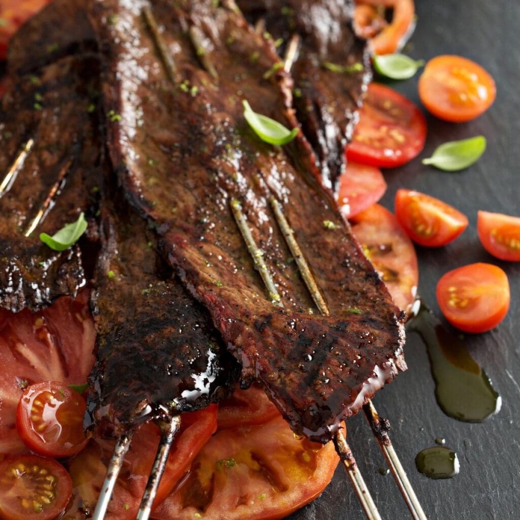 42 Best Ways To Cook Flank Steak 🥩