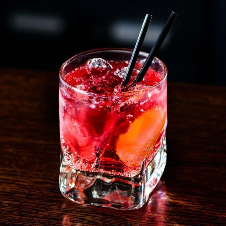 Crisp & Refreshing: 25 BEST Ginger Ale Cocktails